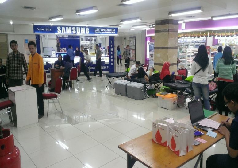 Kegiatan Donor Darah pada Event Festival Jakarta Great Sale - 10