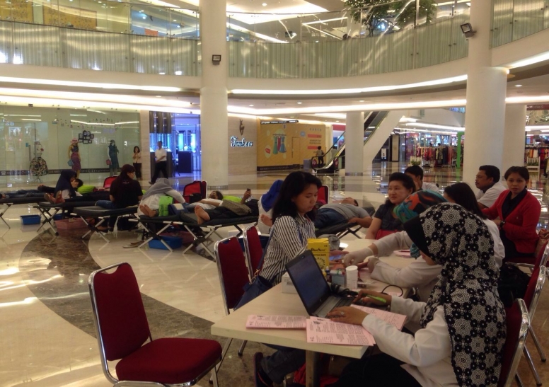 Kegiatan Donor Darah pada Event Festival Jakarta Great Sale - 19
