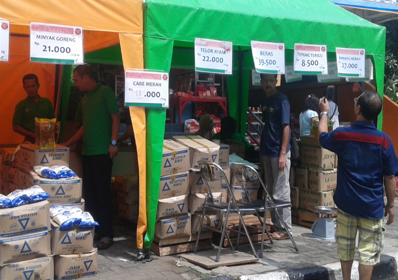 Kegiatan Pasar Murah - 4