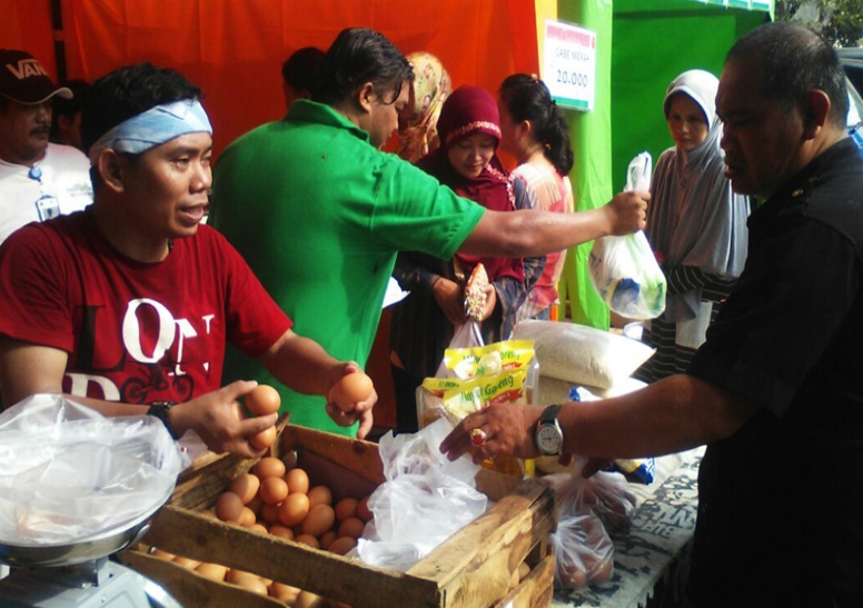 Kegiatan Pasar Murah - 5