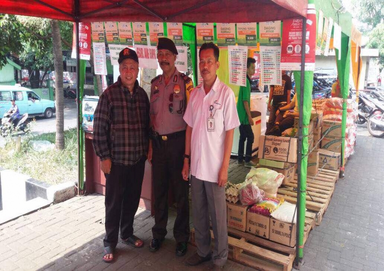 Kegiatan Pasar Murah FGJS 2017 6